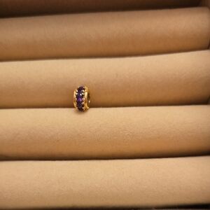 Elegant  10K Gold and Amethyst Women's Jewelry Piece